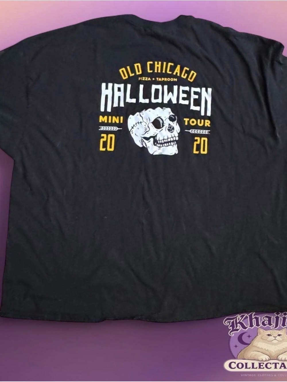 Vintage look plus size Halloween shirt